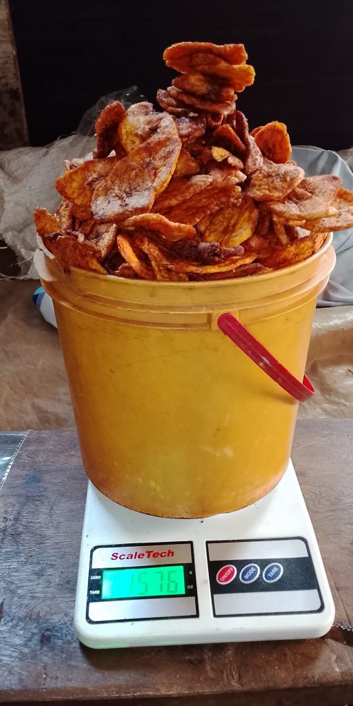 4 litre Bowl of Plantain Chips - 1.5KG