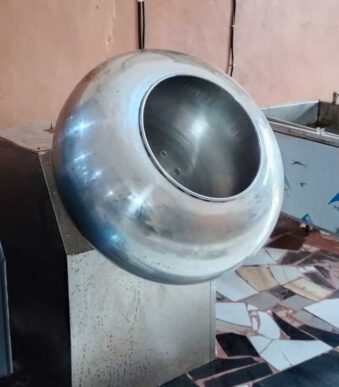 Peanut coating machine