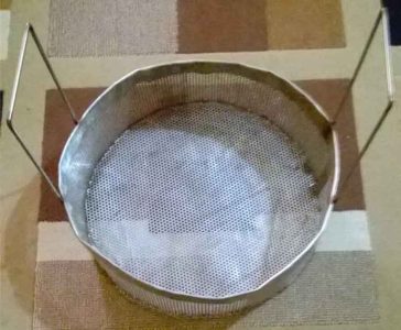<a href="https://frandimore.com/plantainchips/product/round-stainless-basket/">Round Fryer Basket</a> Round Fryer Basket